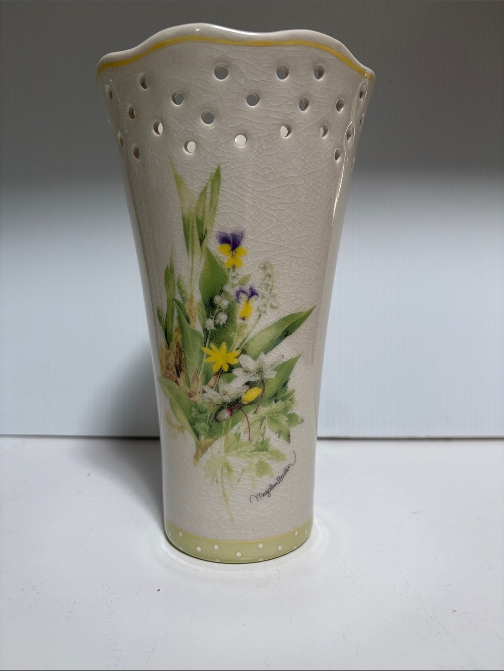 Ceramic Floral Cutout Vase in Cream , Yellow and Green